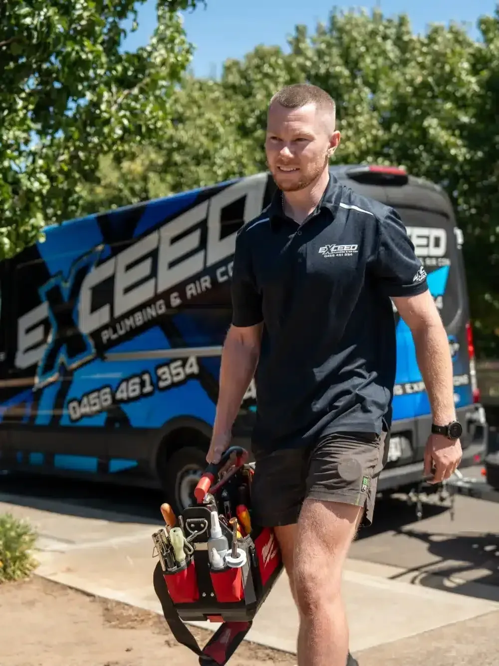 Local plumber arriving at a Elizabeth Downs home